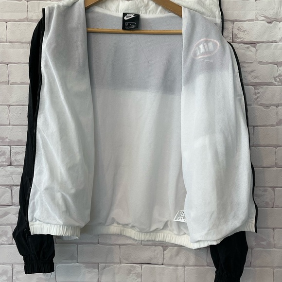 Nike Sportswear Summer Varsity Jacket - Picture 6 of 8